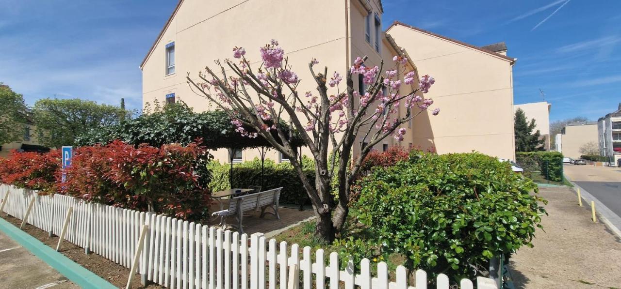 Hotel Arpege Arpajon Buitenkant foto